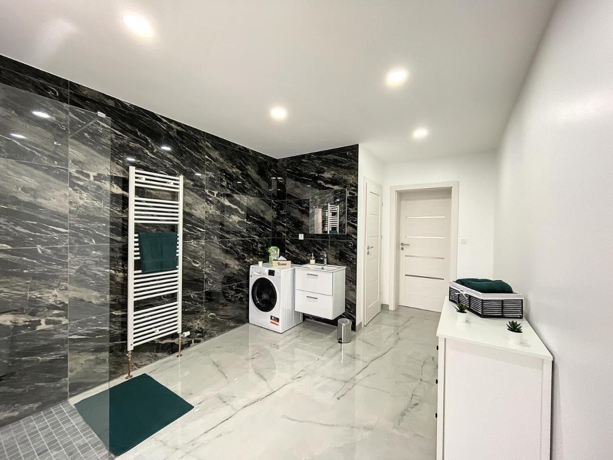 Em Life Colmar Apartment Bagian luar foto